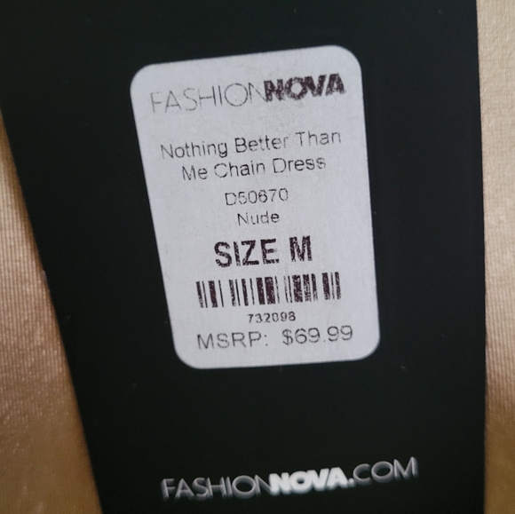 NWT: Fashion Nova "Nothin Better Than Me" Chain Dress / Size Medium - Picture 2 of 9